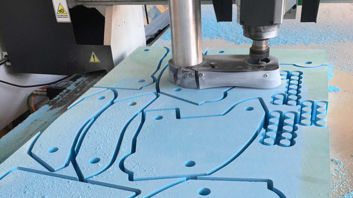 Dettaglio lavorazione meccanica eseguita con pantografi industriali Automa