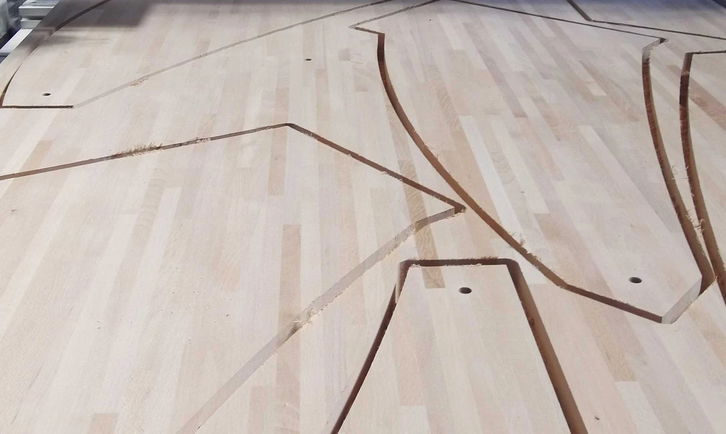 Machining 42 mm finger-jointed timber for a staircase