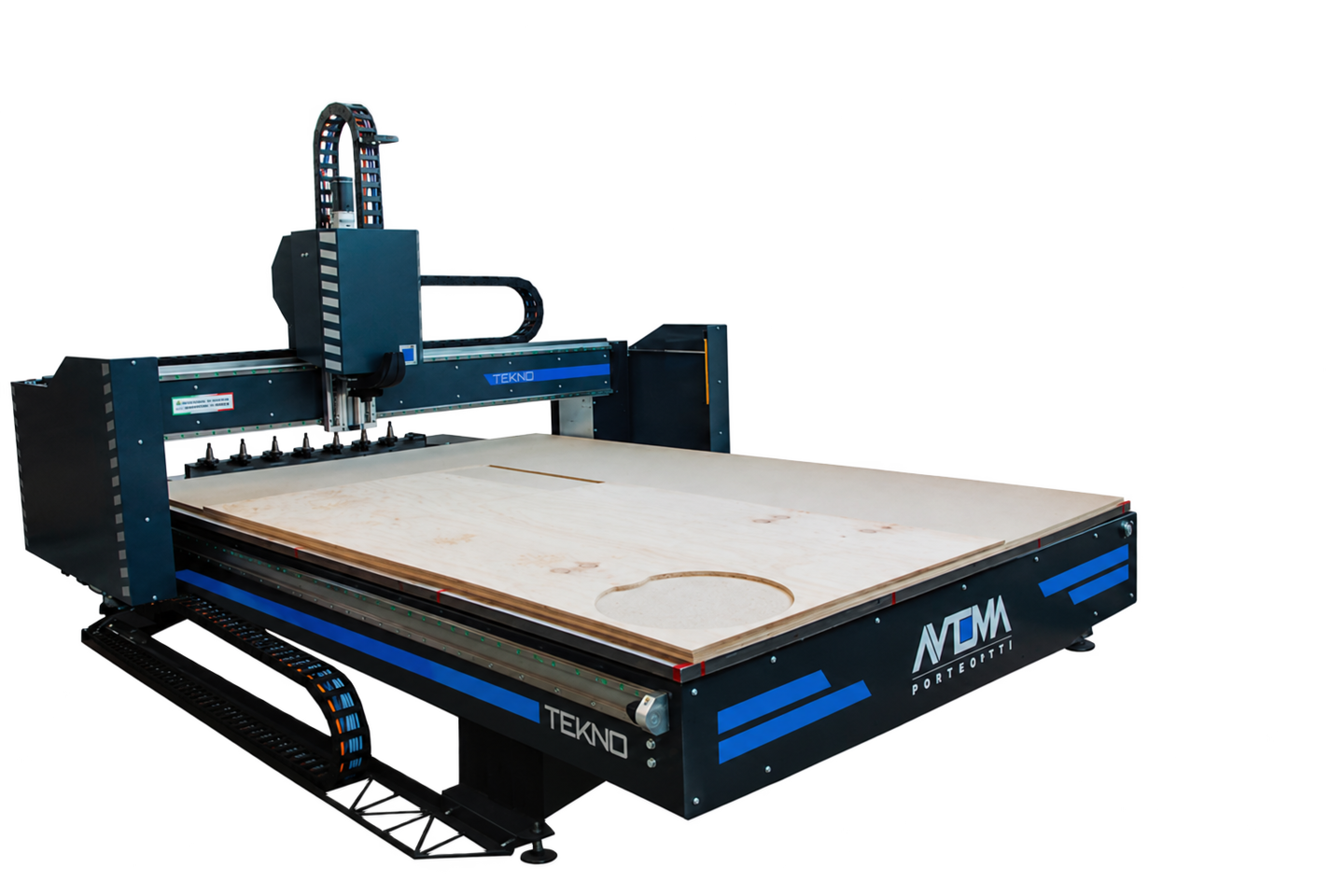 AUTOMA TEKNO industrial CNC router: full view of the bed and gantry